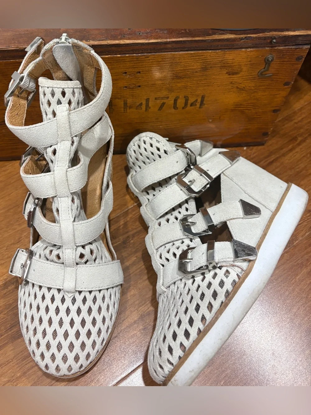 Ibiza Jeffrey Campbell Wedges Stone Color Cutout Mesh Buckled Straps Suede 7